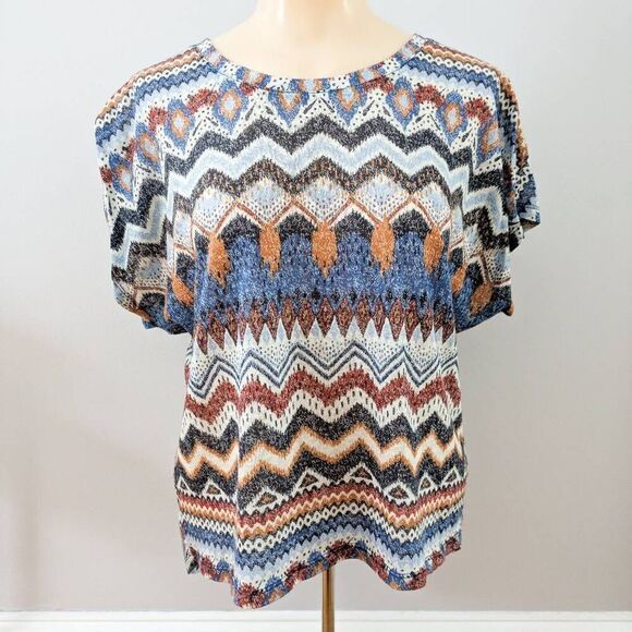 No Boundaries Tribal Print Lace Back Dolman Top - Picture 1 of 3